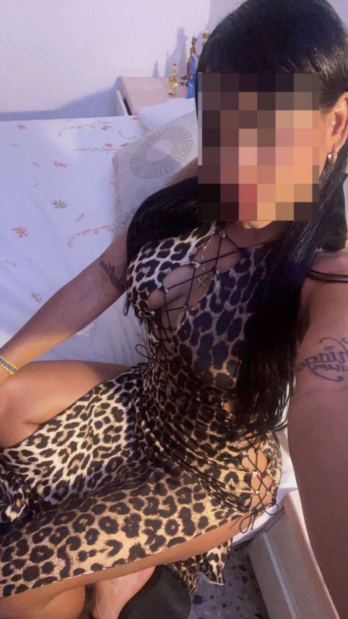 SENSUAL Y EXCITADA ESPERANDO TU PLACER EN PUERTO