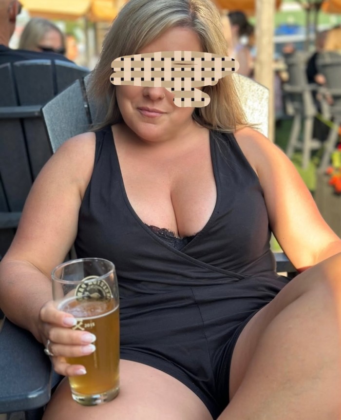 madurita cachonda….