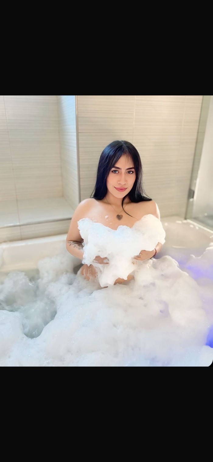 SOFÍA SEXY COLOMBIANA