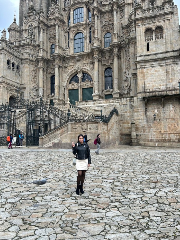 MIA JOVENCITA DULCECITA