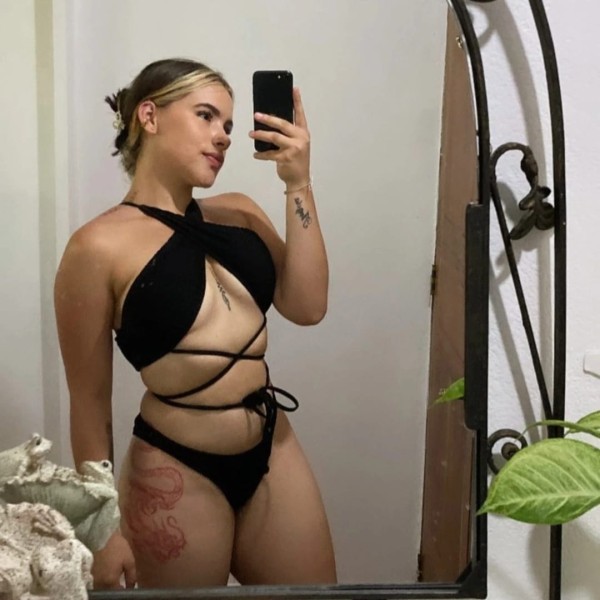 KENDAL NOVEDAD super cachonda 643748173