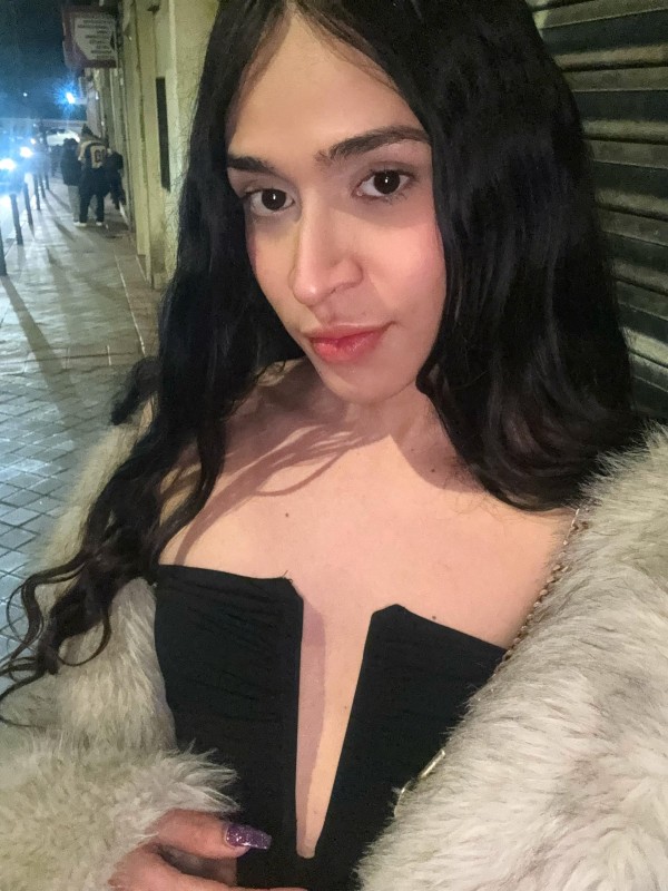 Alice chica trans joven y complaciente nueva en tu ciudad!!