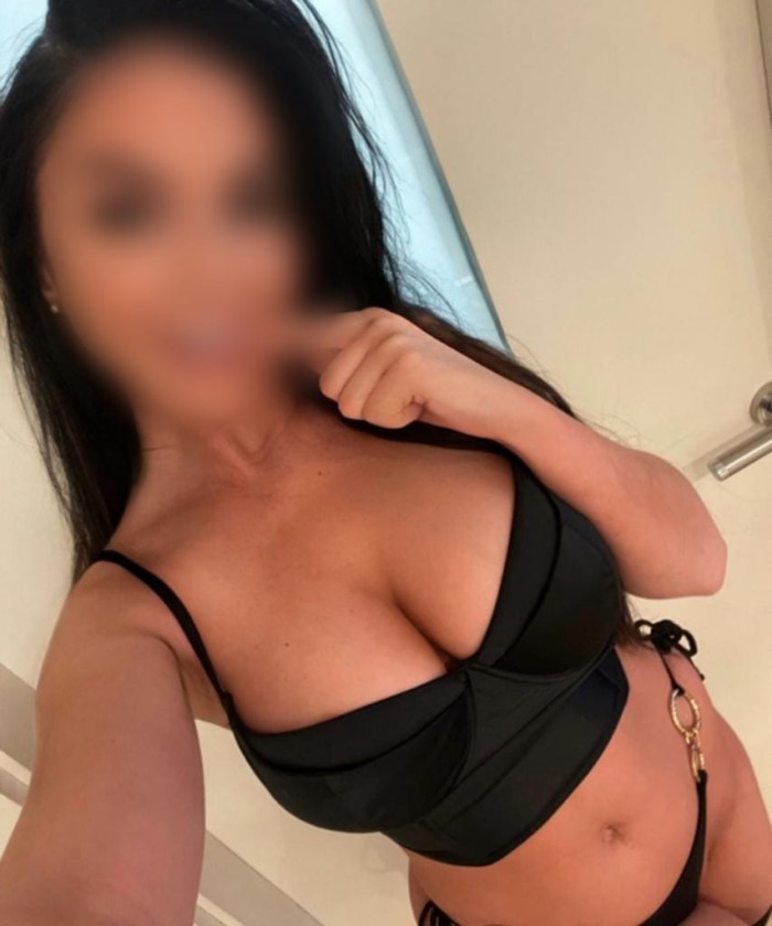 TRAVIESA SENSUAL SIN LIMITES