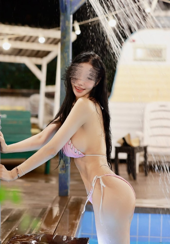 Deliciosa para ti !!UNA GUAPÍSIMA NUEVA EN Mataró