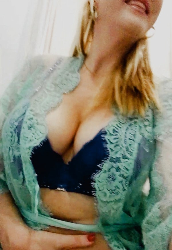 a mí lado practicarás lo más rico