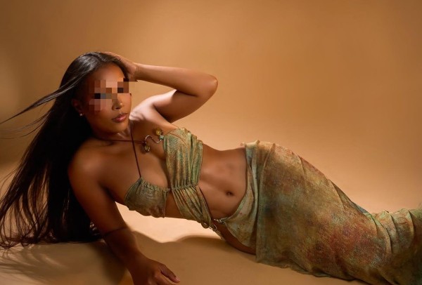 Espectacular latina guapa Recién llegada