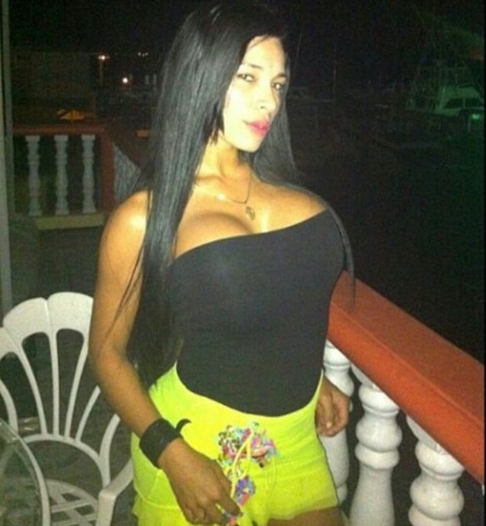 Mira las fotos de mis amigas!!!