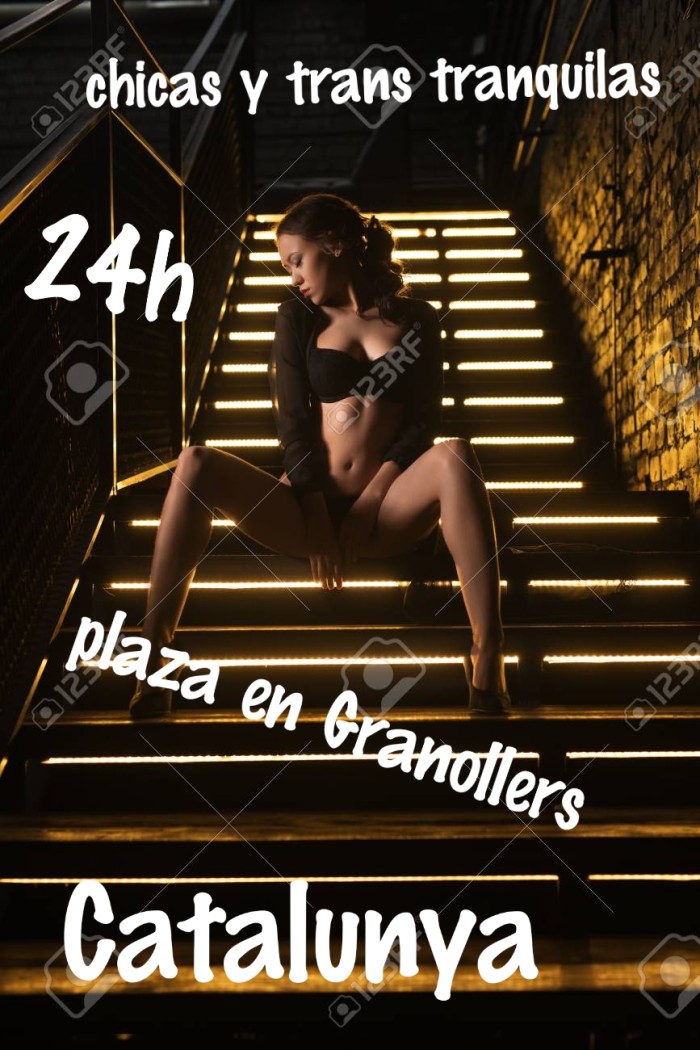 Plaza en Granollers centre chicas guapas tranquila