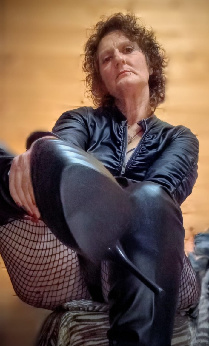 VÍDEOS PERSONALIZADOS SCAT LLUVIA DORADA JOI