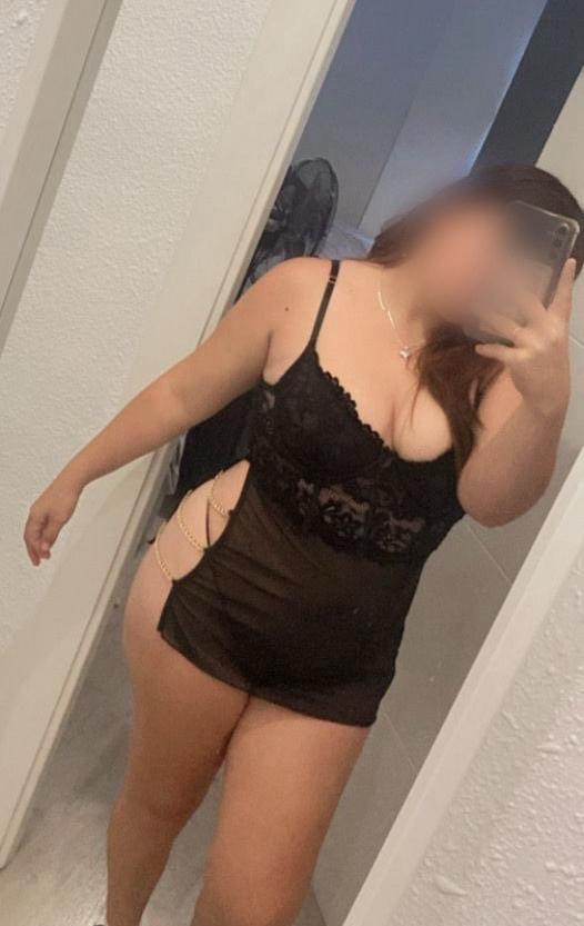 ANITA 20 años, IMPLICADA Y muy FOGOSA…!!!