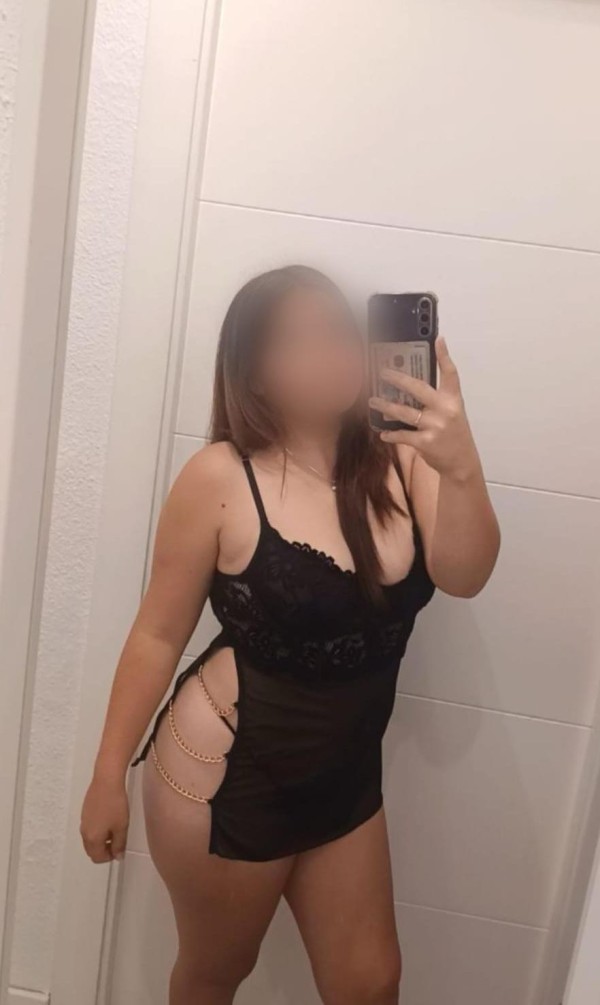 ANITA 20 años, IMPLICADA Y muy FOGOSA…!!!