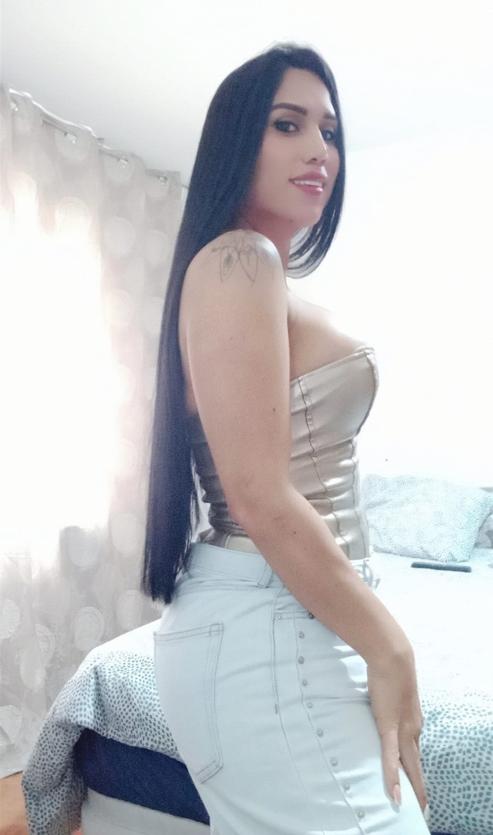 DAYANNA TRANS FEMENINA COMPLETA ATTIVA PASSIVA SEX