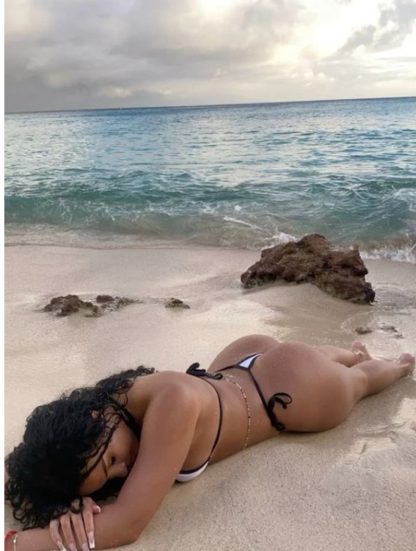 LARA-ESPAÑOLA-23 AÑOS