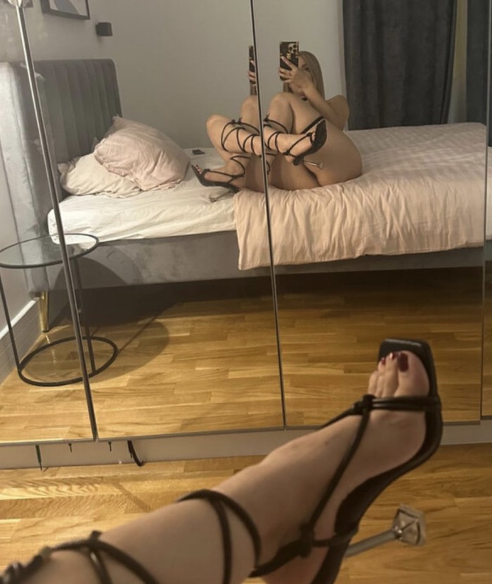 GARGANTA PROFUNDA Y DELICIOSO SEXO