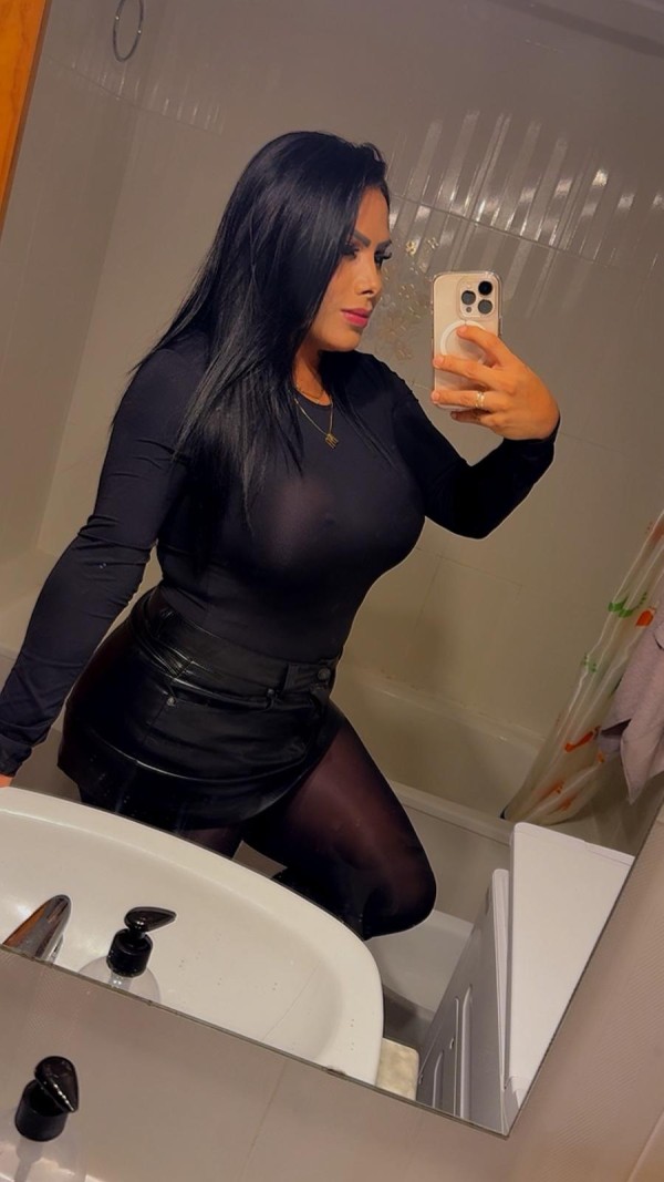 MONIQUE BELA TRANS BRASILEÑA FESTEIRA,NOVIDADE EM MÚRCIA,24 HORA