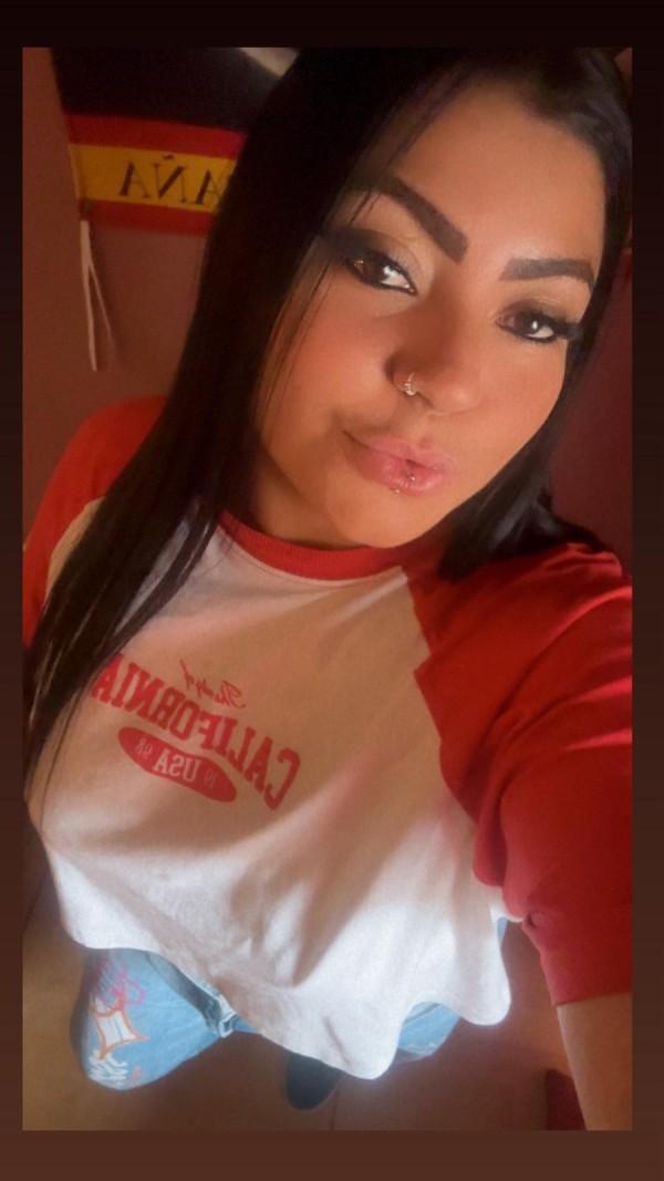 Kelly nueva en tu ciudad , muy viciosa y cañera fiestera a tope