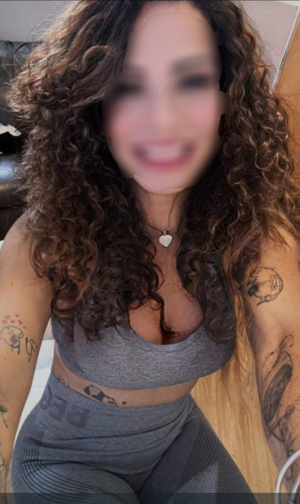 LETICIA TRATO DO NOVIA BESITOS CON LENGUA