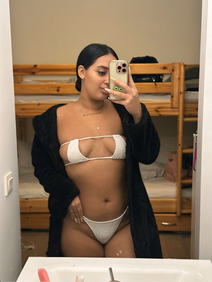 EN TORRELAVEGA ARDIENTE CACHONDA TU MEJOR COMPAÑIA