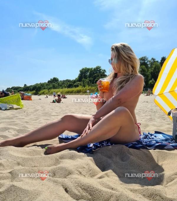 ANA, NOVEDAD EN SANTIAGO ABUELITA CACHONDA