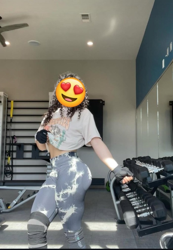 EN PLASENCIA ARDIENTE PROVOCATIVA BOMBA DE SEXO