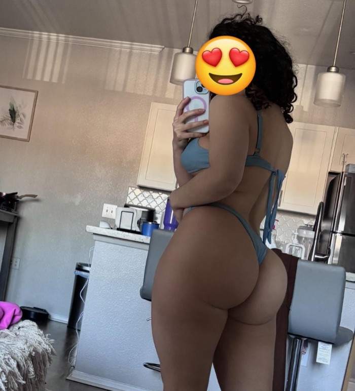 EN PLASENCIA ARDIENTE PROVOCATIVA BOMBA DE SEXO