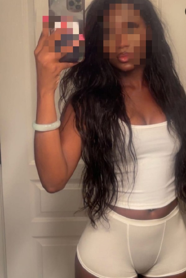 NOVEDAD, NEGRA y GUAPA Disponible monforte