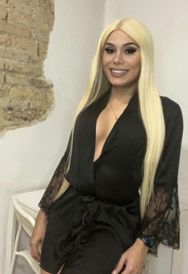 Rubia, de alto impacto venezolana