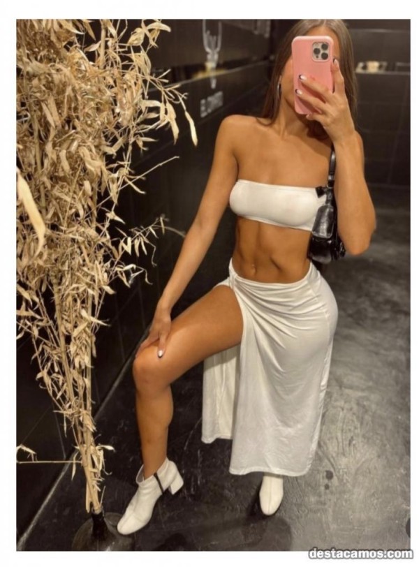 Primera vez por tu ciudad, ven a conocerme y pasar un momento agradable