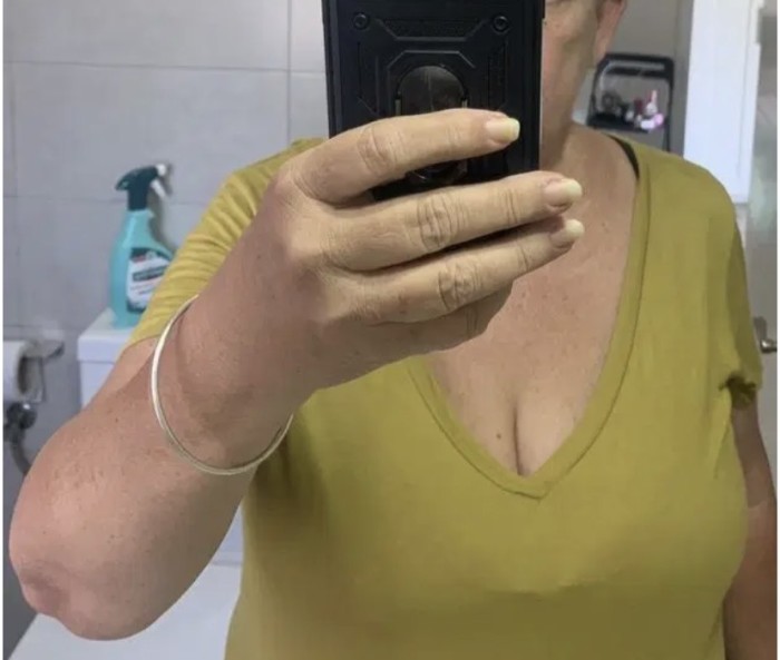 Nerea mujer madura y educada