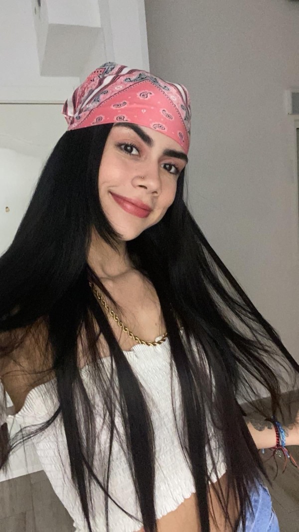 HERMOSA COLOMBIANA EN TU ZONA