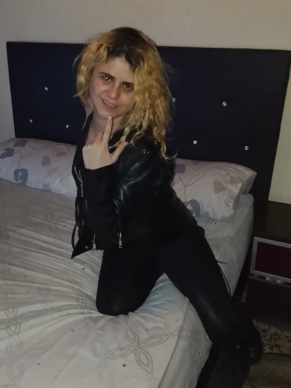 Bruna brasileña festera