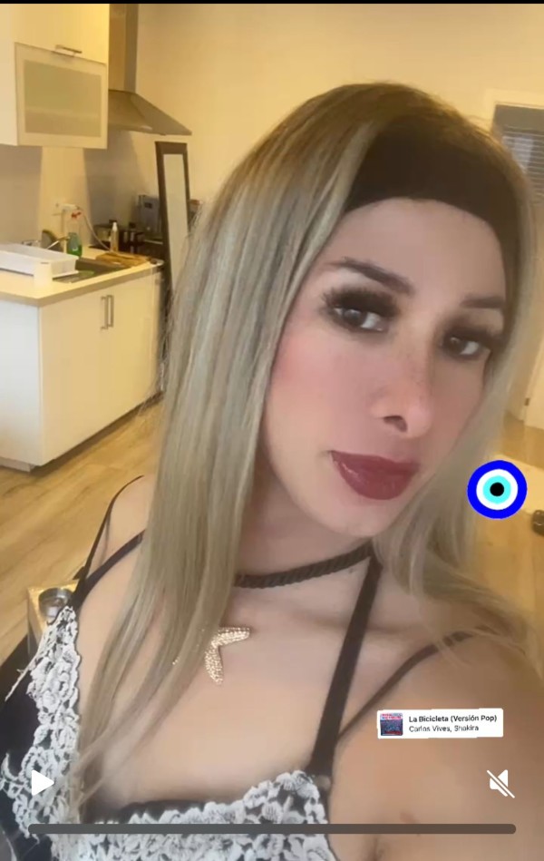 DULCE MIEL EXÓTICA FIESTERA TRANS DE LUJO PISO PRIVADO Y DISCRETO FEMENINA