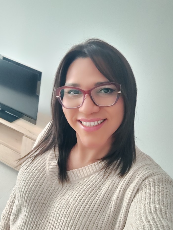Venezolana fogosa discreta y complaciente disp