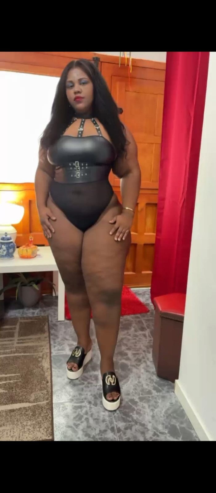 Cariñosas fiestetas discretas