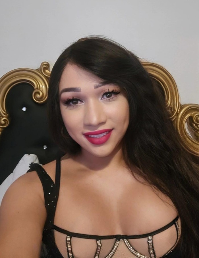 Trans latina muy fogosa con buena dotación