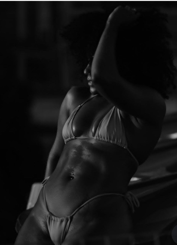 Brasileña  una bombom