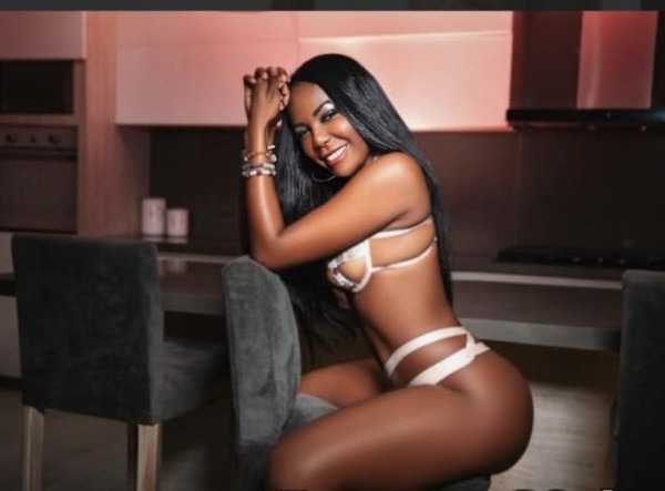 ¡UNA BOMBA! TE LO CHUPO TODO CON LUJURIA Y PASIÓN.