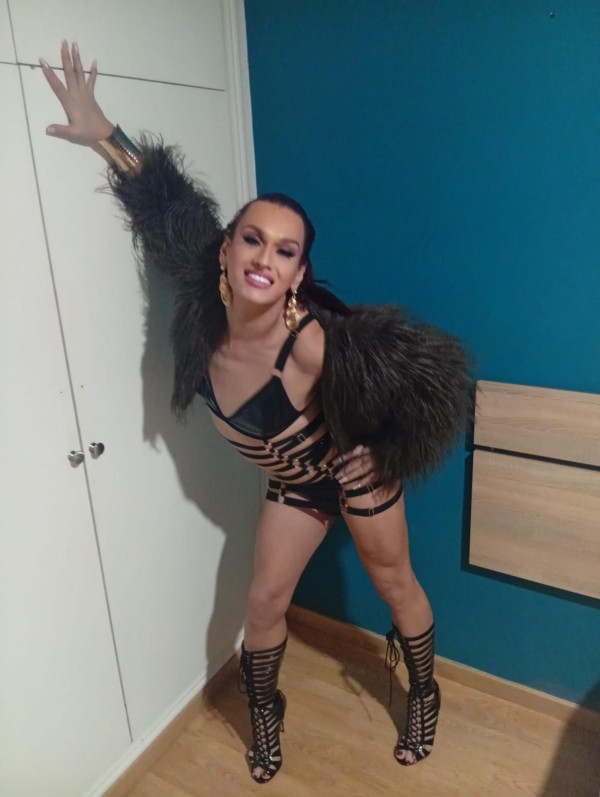 Morenaza viciosa cachonda tu mejor opcion