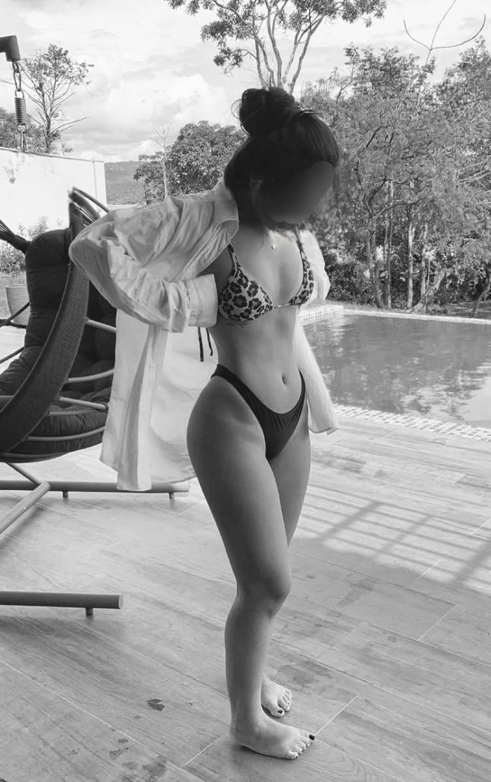 VOY EN TU DIRECCIÓN DIA Y NOCHE TOTAL DISCRECIÓ