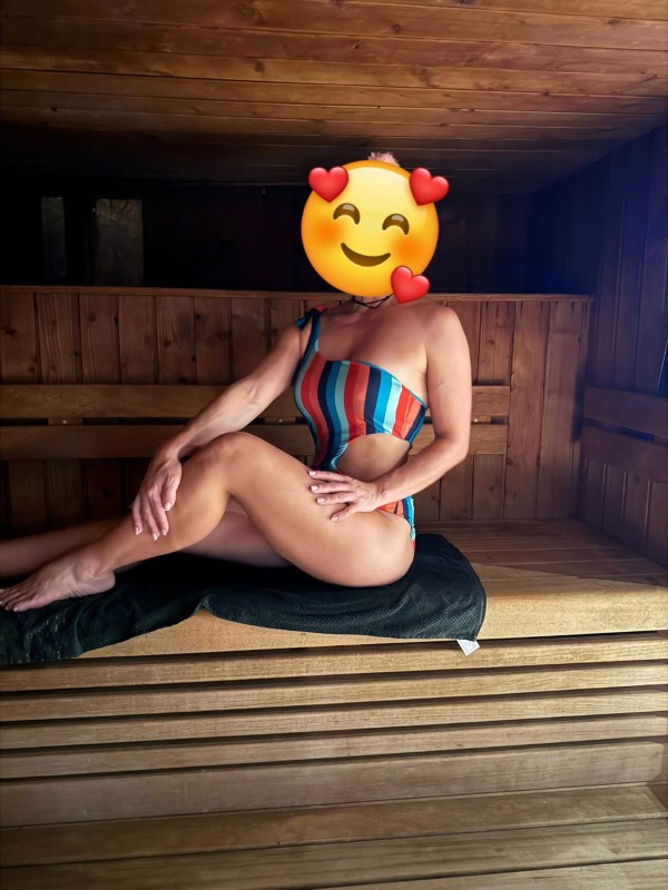 Chavalita tierna por tu zona