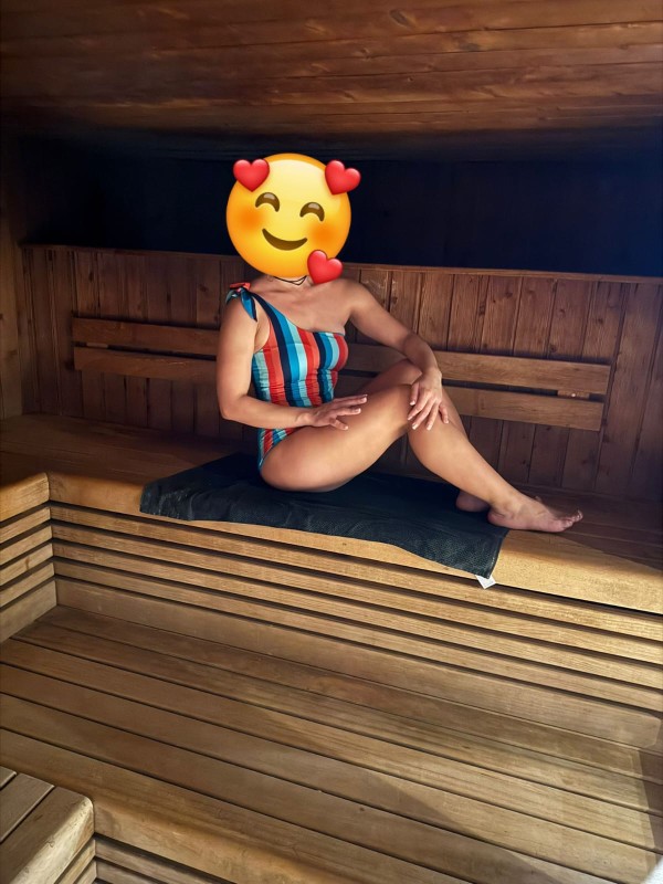 Chavalita tierna por tu zona