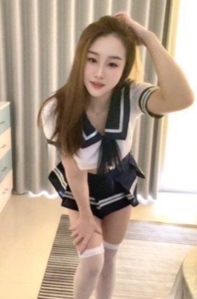 Varias jovencita llego centro Cartagena