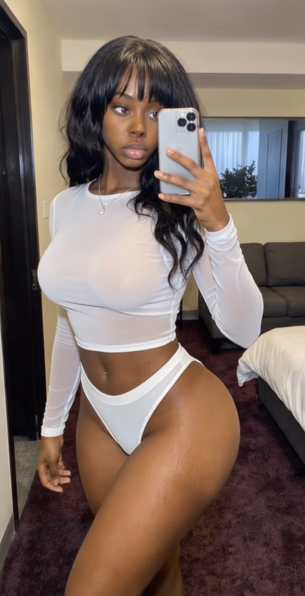 Ensalivadita con ganas de todo