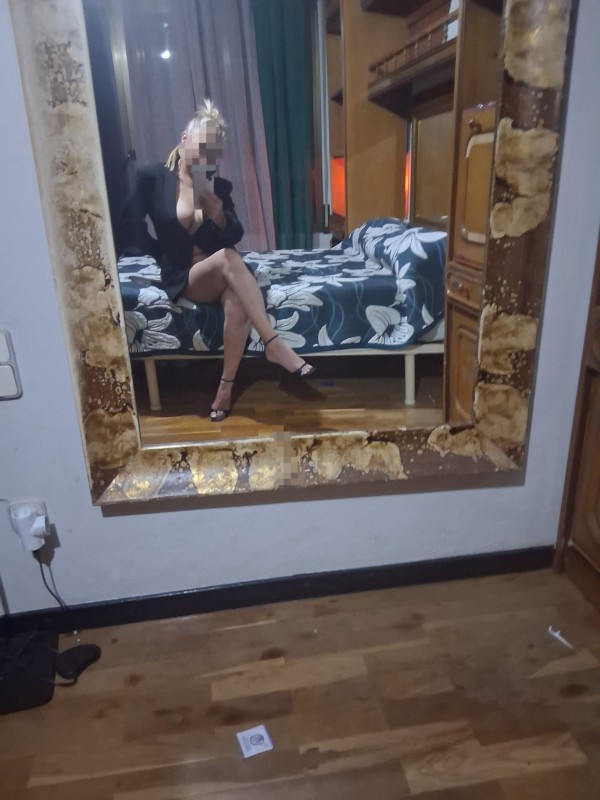 ATRACTIVA Y CANDENTE EN BILBAO 24HORAS.SOLO SALIDAS HOTELES Y DOM