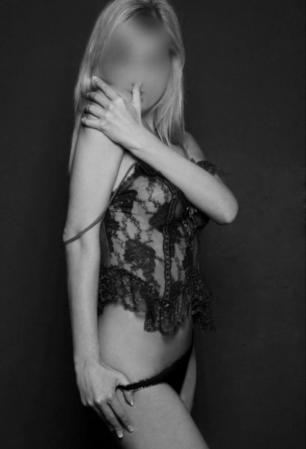 80€ 1H MASAJE ERÓTICO SENSUAL SEXY Y NATURAL