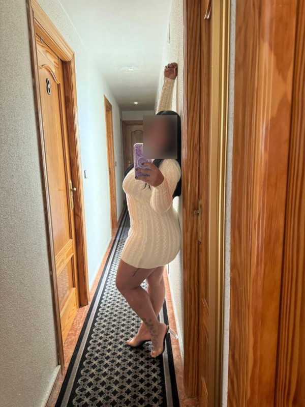 RICA CHICA CURVY LATINA EN JEREZ DE LA FRONTERA 24 H