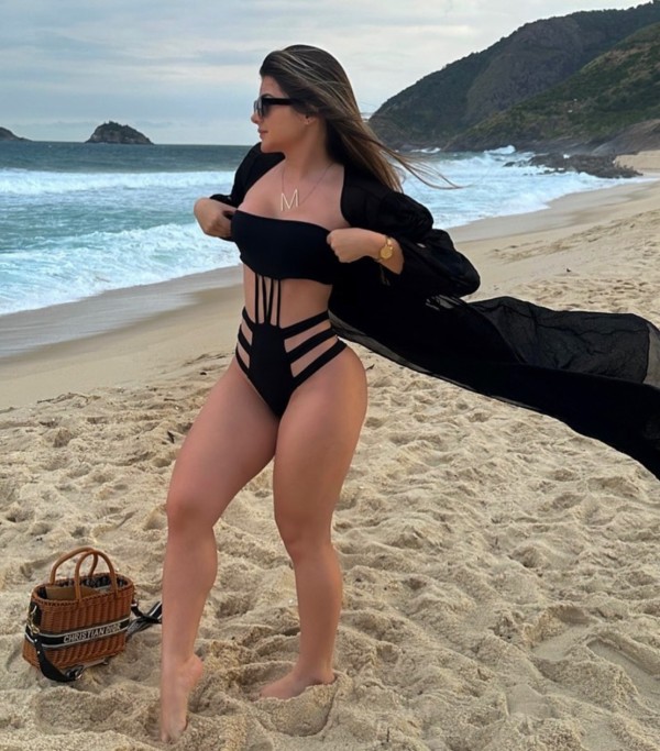 Dulce y cariñosa jovencita de 23 morbosita! Albacete !