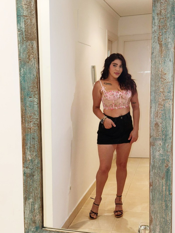 SOY LA DUEÑA DE UN COÑO MUY FOGOSO