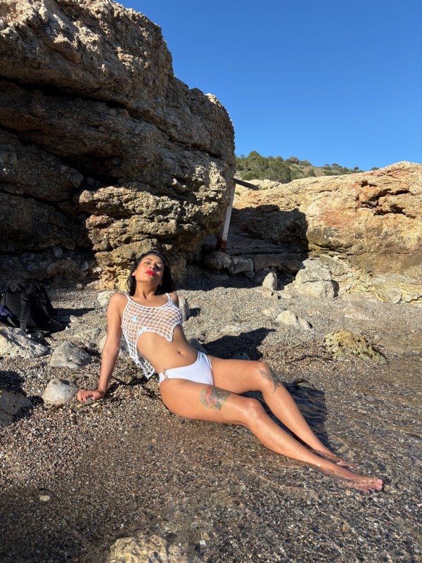 Latina squirting
