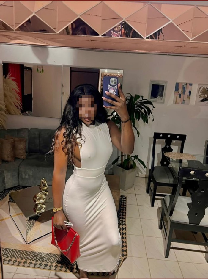 HERMOSA JOVENCITA MULATA CUBANA 23 AÑITOS NOVEDAD